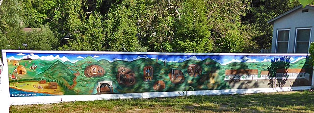Mural on wall on Almaden Road